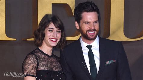 Lizzy Caplan Marries Tom Riley Hollywood Reporter