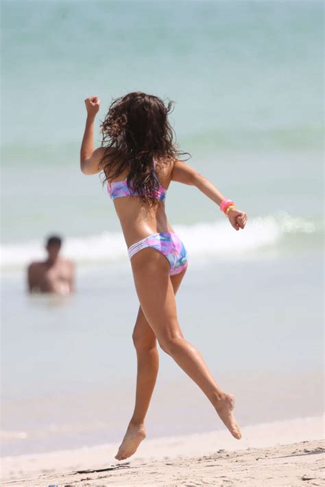 Yara Khmidan Bikini Photoshoot In Miami Indian Girls Villa Celebs