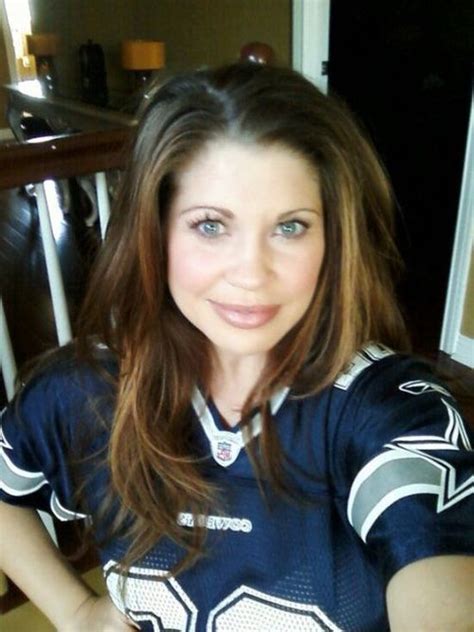 Danielle Fishel Then And Now Pics