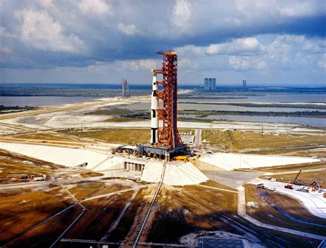 Iconic Nasa Launch Pad Lc 39a In Action Again Historic Pictures