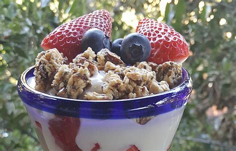 Healthy Strawberry Blueberry Yogurt Parfait Recipe Mama Likes To Cook