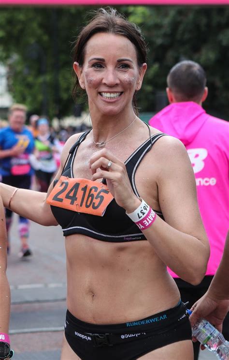 Andrea Mclean Runs 10k In Underwear To Prove She Doesn T Care How Big Her Bum Looks Mirror Online