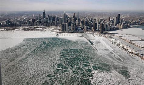 Chicago Weather In Pictures Images Of Chiberia In Icy Grip Of Polar