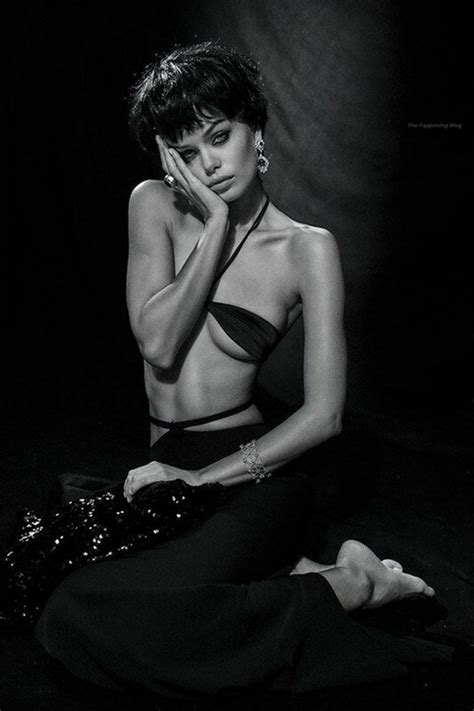 Frida Aasen Sexy Modeliste Magazine 25 Photos Thefappening