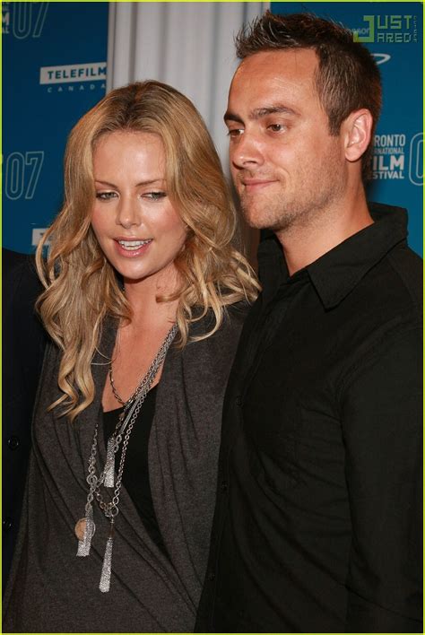 Stuart Townsend Charlize Theron Is My Wife Photo 585521 Charlize