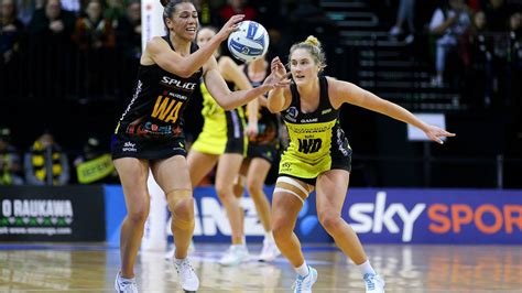 Netball Magic Fightback Not Enough To Overcome Central Pulse Nz Herald