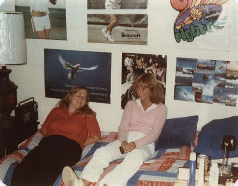 1980s Teenagers And Their Bedroom Walls Flashbak 1980s Bedroom 80s Bedroom Teenage Bedroom