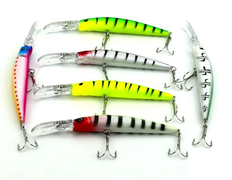 Quality Professional Minnow Floating Lure 24pcslot Minnow Fishing