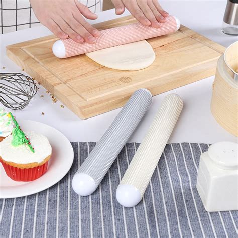 Bakeware Plastic Rolling Pin Embossing Baking Pastry Roller Decorating