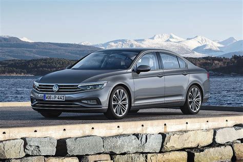 If you're looking for a roomy, midsize sedan with an upscale interior and lots of standard features, you should consider the 2021 volkswagen passat. 2021 Vw Passat Wagon R Line Release Date, Color Options, Price