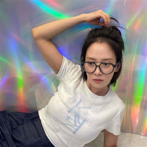 Song Ji Hyo She Looks So Good With Glasses R Koreanactressfap
