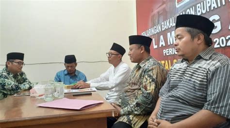 Gaji sebagai translator freelance : Aspri Maruf Amin Maju Pilbup Lamongan Daftar Di 4 Parpol ...