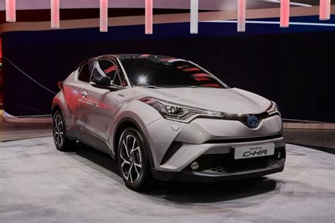 Toyota chr price review interior specs for 2017 suv express co uk. 2021 Toyota CHR AWD Model & Redesign - Postmonroe