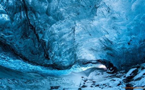 Ice Cave Wallpapers Top Free Ice Cave Backgrounds Wallpaperaccess