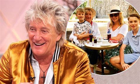 rod stewart 73 gushes wife penny lancaster 47 is just the best rod stewart penny