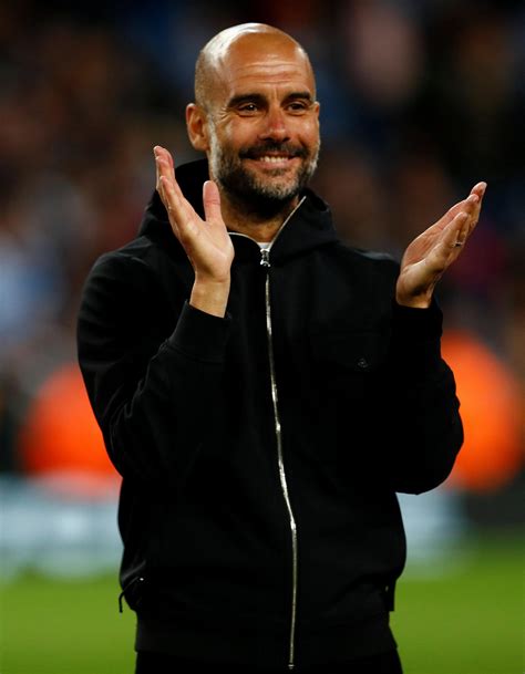 Pep guardiola is a former spanish footballer and the current manager of the 'premier league' team 'manchester city.' before announcing his retirement from football, he was regarded as one of the best footballers and midfielders in the entire world. Pep Guardiola blijft tot medio 2021 bij City | Sportnieuws
