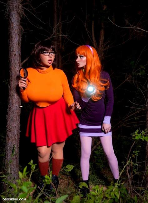 Bishoujomom Nude Velma Daphne Cosplay Naked Cosplay Asian Photos Onlyfans Patreon Fansly