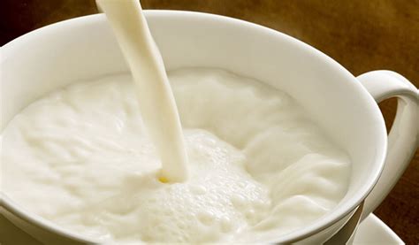 benefits of warm milk before bed healthy eating