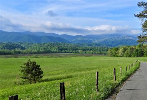 Everything You Need To Know About The Tipton Place In Cades Cove
