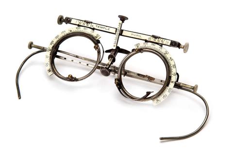 a visual history of eyeglasses co design business design