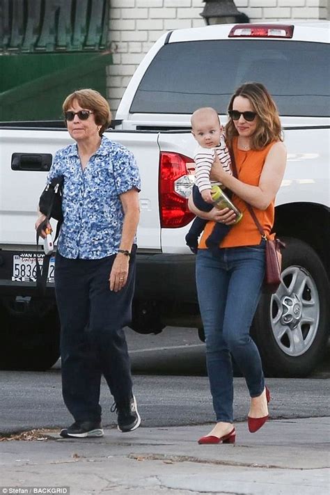 Rachel Mcadams Is A Doting Mom To Her Five Month Old Son In La Daily