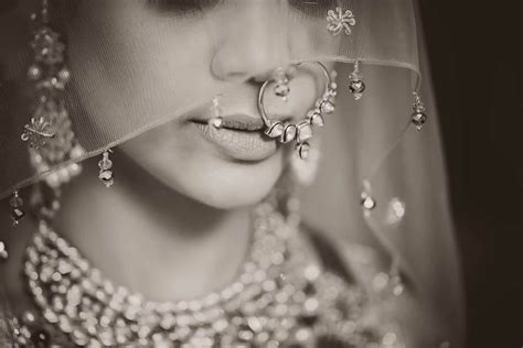 30 Stunning Naths Thatll Add The Regal Touch To Every Brides Wedding Day Look