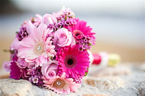 Surprise someone with a colorful gerbera daisy arrangement! Pink Rose and Gerbera Daisy Bouquet #pink #pinkflower # ...