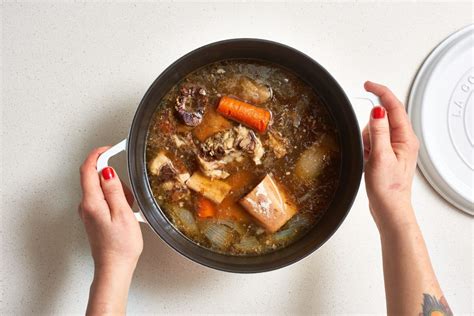 For the most succulent results, use pork butt or shoulder with the bone in and the top layer of fat intact. How To Make Bone Broth - Recipe | Kitchn