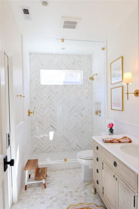 Marble Bathroom Tile Ideas Everything Bathroom