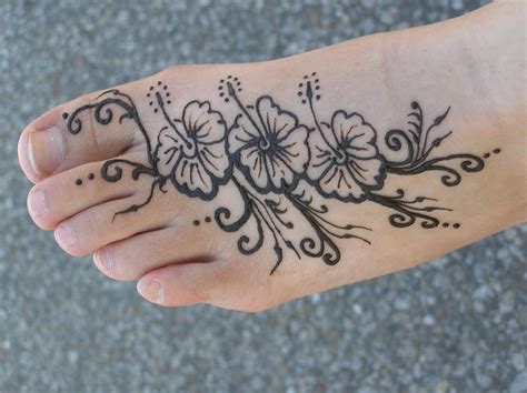 It can cost a maximum of $5. Henna Feet Tattoo ~ Design