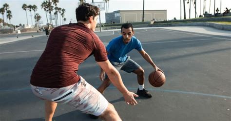 What Is A Crossover In Basketball Complete Guide Ball Unlocked