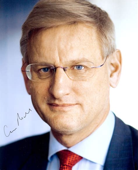 Juli 1949) er en svensk politiker og diplomat som var statsminister i sverige fra 1991 til 1994. Carl Bildt