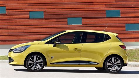 Renaults Cheeky New Clio Hits Sa