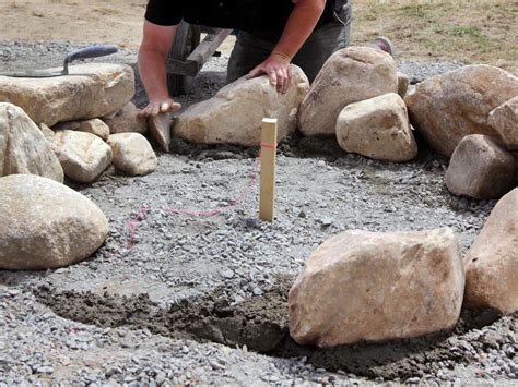 Oct 08, 2015 · a fire pit is a great addition to a backyard entertaining setting, not only for their aesthetic qualities but for warming up those chilly, winter evenings. How to Create a Fieldstone and Sand Fire Pit Area | how ...