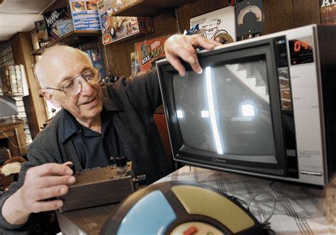 We did not find results for: Ralph Baer, Inventor Of First Home Video Game System, Dies At 92 | Giant Freakin RobotGiant ...