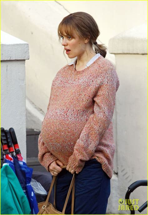 Rachel Mcadams Fake Baby Bump For About Time Photo