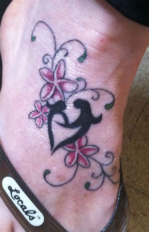 Jimmy' s dad is a vicious, impotent vietnam vet, who forces his wife and son to have incest. 30 Beautiful Mother Daughter Tattoos | Tattoos for ...