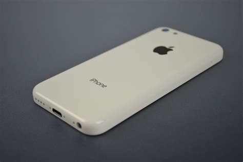 Hands On With The White Iphone 5c Back Housing