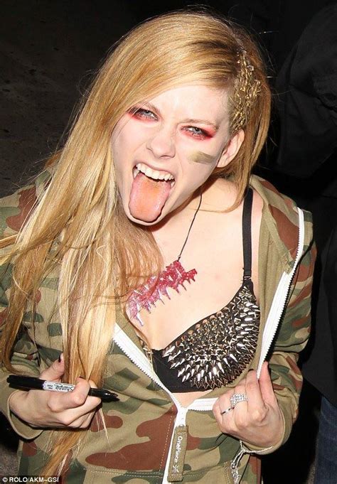 Avril Lavigne ~ Jimmy Kimmel Live Avril Lavigne Photo 35609773 Fanpop
