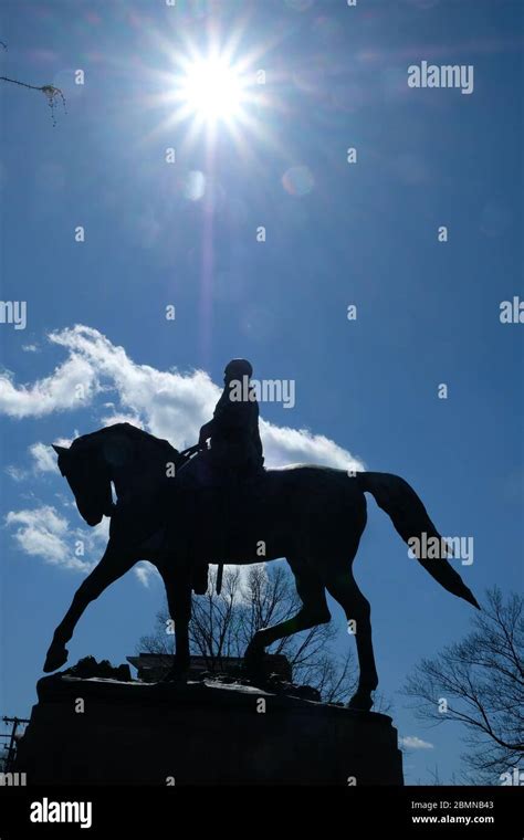 Equestrian Statue Of Gen Robert E Lee Va Usa Stock Photo Alamy