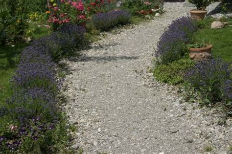 Maybe you would like to learn more about one of these? Wege im Garten: Stilvoll anlegen und gestalten