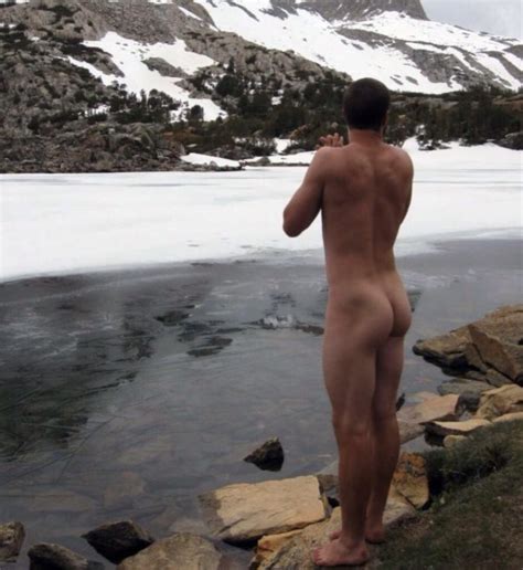 Naked TV Star Bear Grylls Hunk Highway