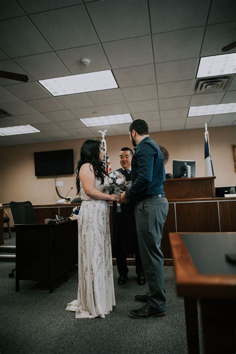 Court House Wedding In Austin Texas Weddings Courthousewedding