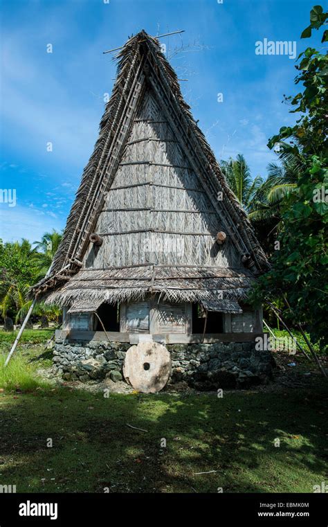Thatched Hut Hi Res Stock Photography And Images Alamy