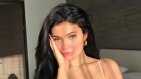 Reality television series keeping up with the kardashians since 2007 and is the founder and owner. Kylie Jenner ungeschminkt: Ihr Selfie kündigt ihre erste ...