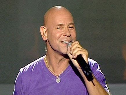 Rami_kleinstein מילים דיווה די ודון חואן מתוך ההופעה בבר הפארוק באשקלון 24.4.13 בוא אש לקוח מתוך דיסק המופע המשותף של רמי קלינשטיין וריטה. רמי קליינשטיין | mako