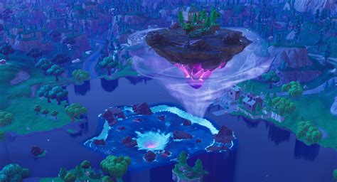 It is a lake surrounded by a few houses. Loot Lake island is now on the move | Fortnite News