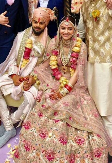 Latest News Anushka Sharma And Virat Kohli Wedding Pictures Anushka