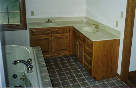 We would like to show you a description here but the site won't allow us. Bath Vanities | Foley Custom Cabinets