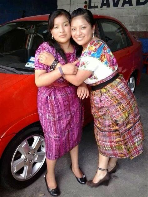 Chapinas De Traje Tipico Mujeres De Guatemala Con Traje Tipico